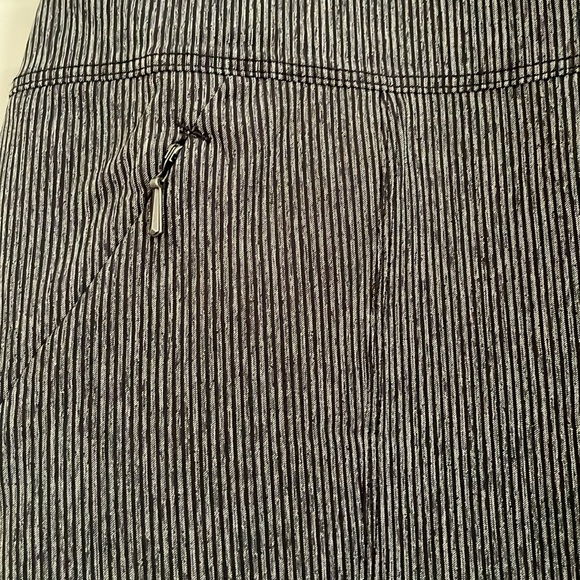 Tennis Skirt - Picture 2 of 4